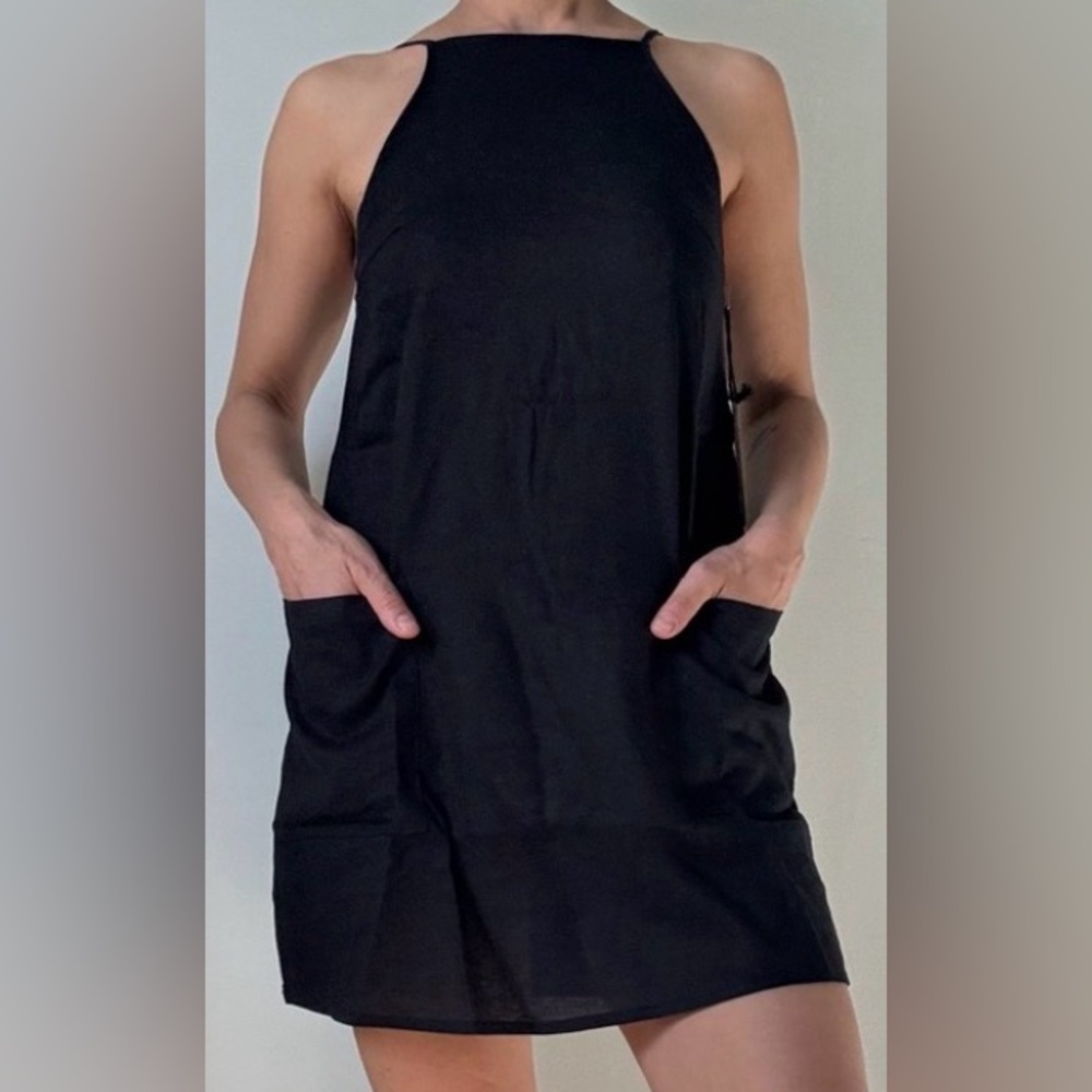 Linen blend dress with front pockets